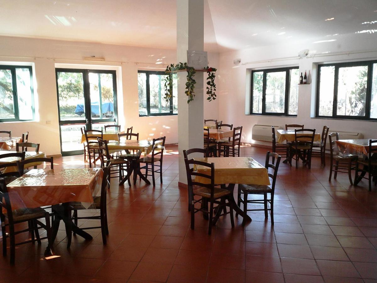 Nuraghe Ruiu Camping & Bungalow Norbello Kültér fotó