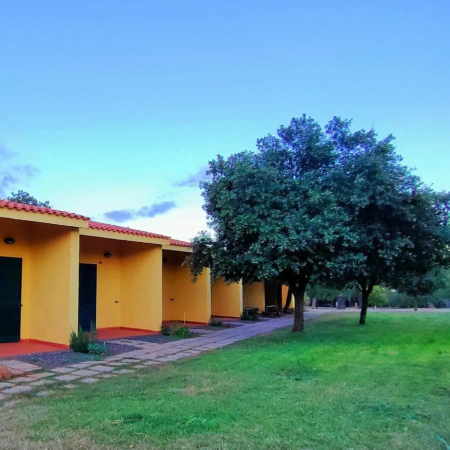 Nuraghe Ruiu Camping & Bungalow Norbello Kültér fotó